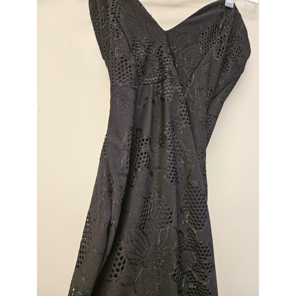 Black Eyelet Lace Midi Dress V-Neck Sleeveless Scalloped Hem Size M D3108-1059